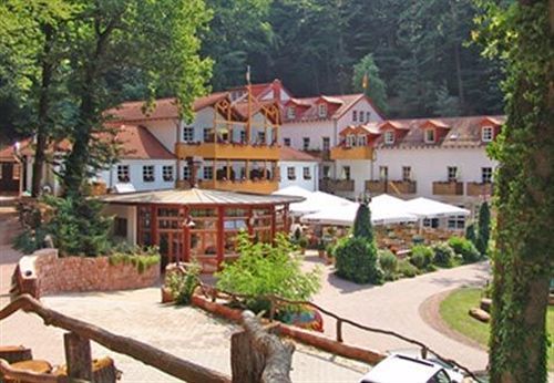 Schlosshotel Landstuhl Eksteriør bilde